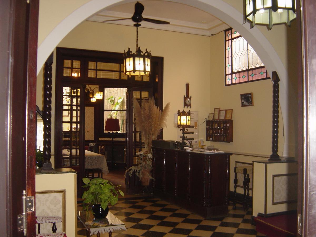 EMPERATRIZ Hotel Familiar Santa Fe Esterno foto